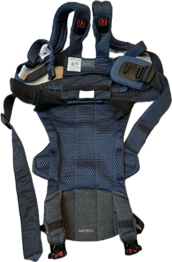 お値下げ☆ベビービョルン　ハーモニー　抱っこ紐 ネイビー メッシュ
