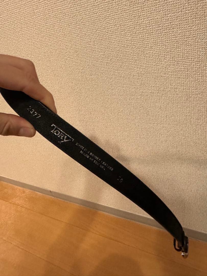 Tory leather メタルスタッズ ベルト