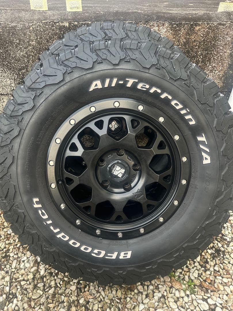 XTREME-J 17インチ　ラングラー jk タイヤ付　5本
