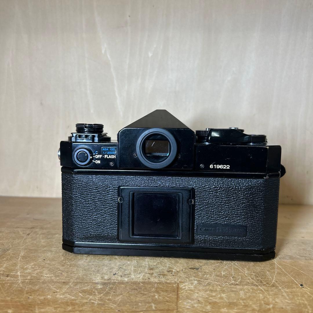 Canon F-1+FD 50 f1.8 露出計不動　他完動美品