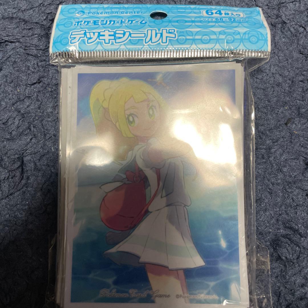 ポケモンカードオフィシャルスリーブ　　リーリエ