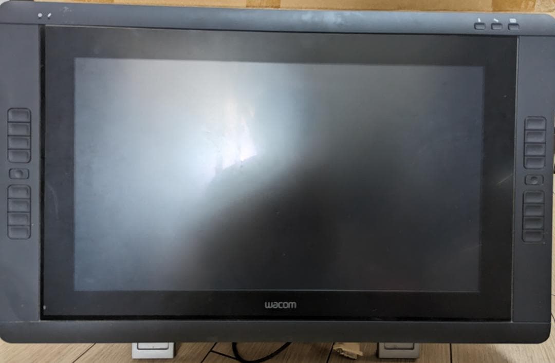 Wacom　液晶タブレット　Cintiq 22HD　DTK-2200/K1