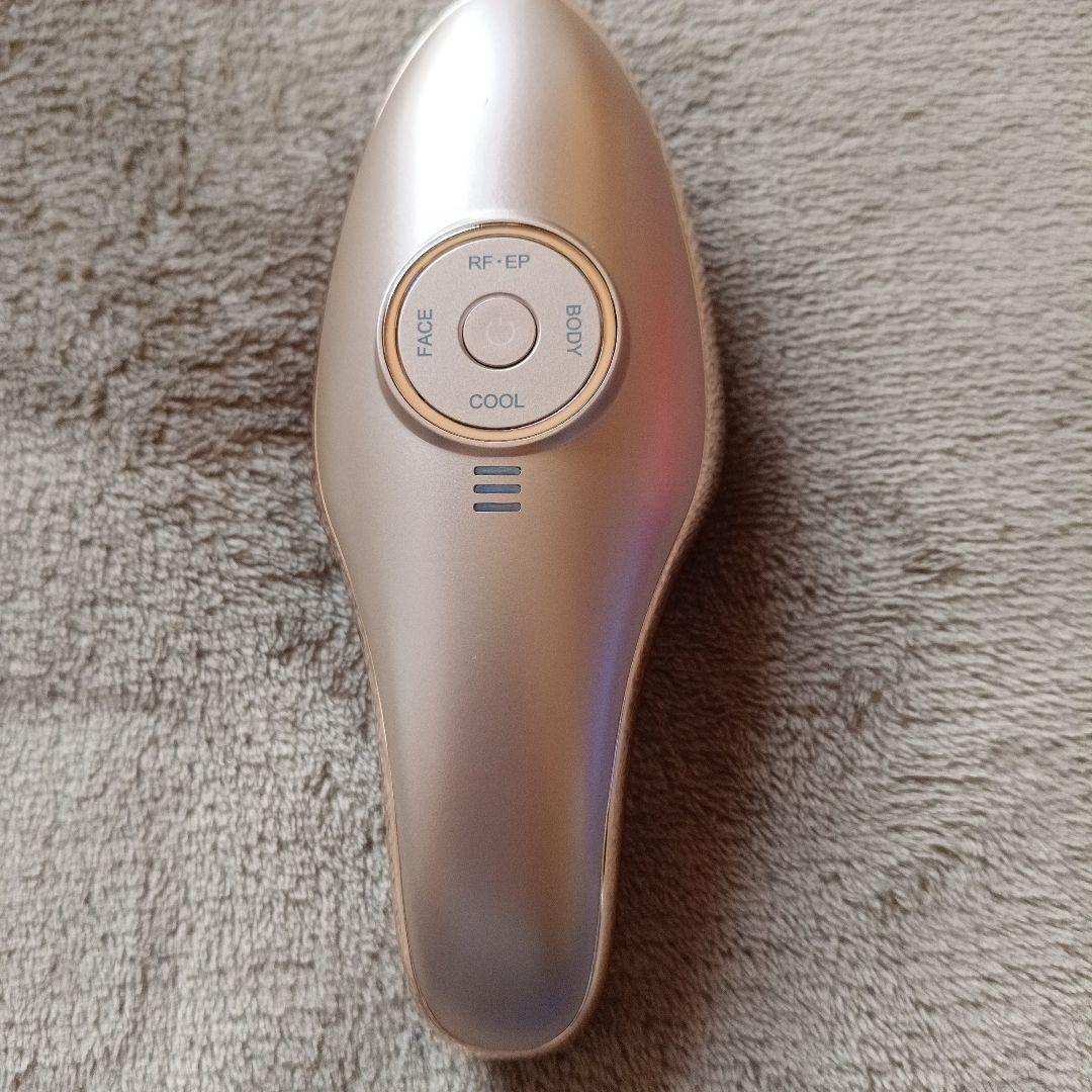 Éclat 美顔器 RF・EP・冷却機能付き