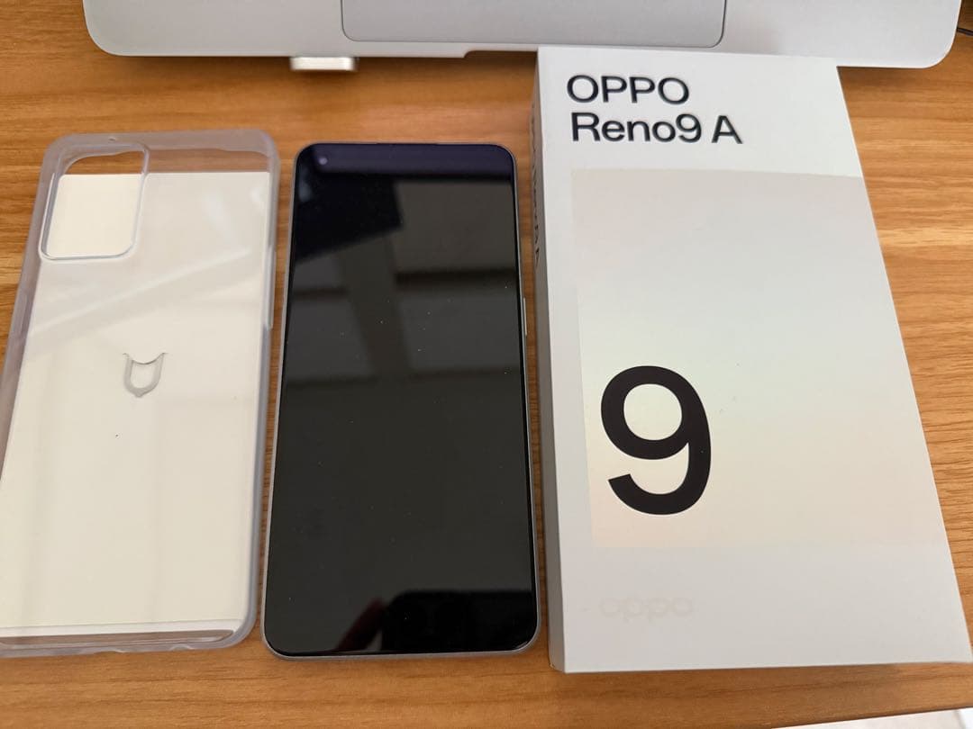 OPPO Reno9 A ホワイト ケース付き