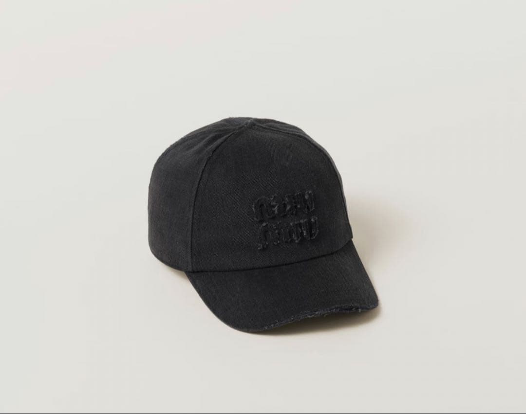 【新品未使用】miu miu 黒 コットンキャップ Mサイズ