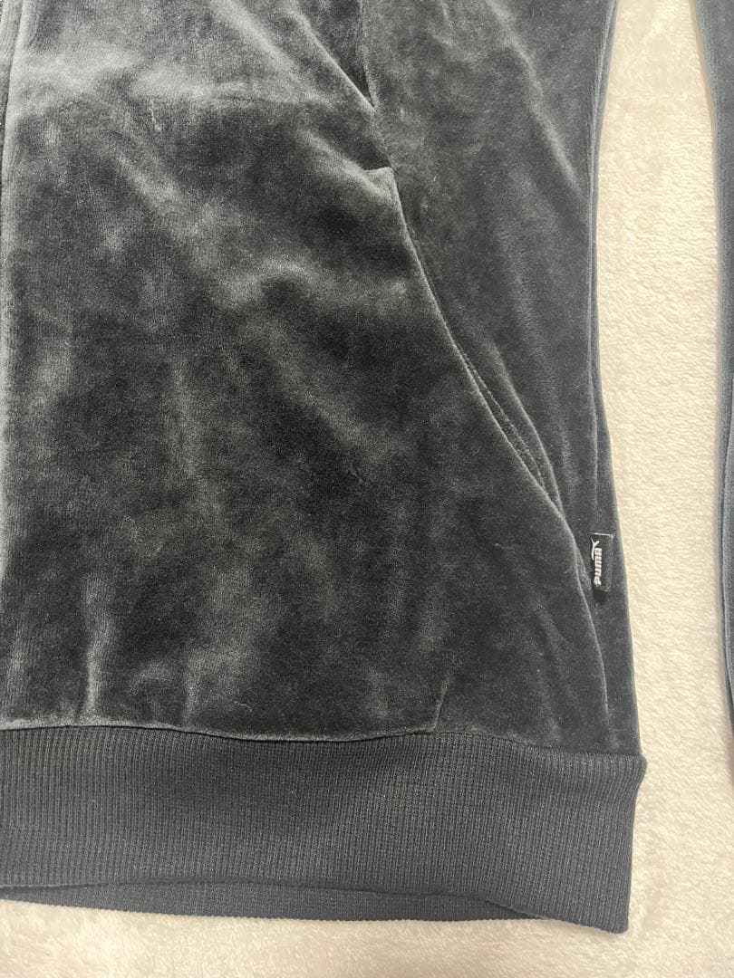 し*ん様 PUMAレディース ベロア ジャージ上下セット ブラック ダークグレー