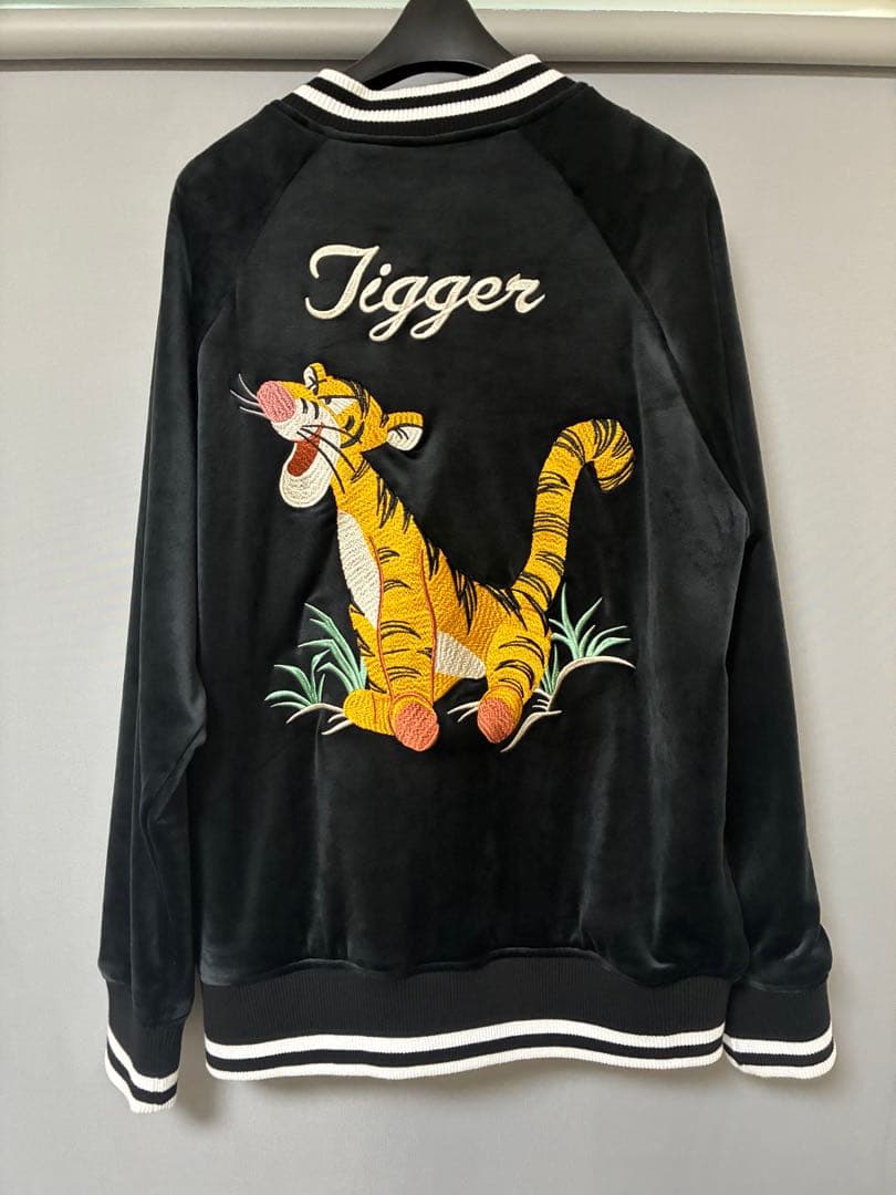 ティガー ベロア 両面刺繍スカジャン ディズニー くまのプーさん