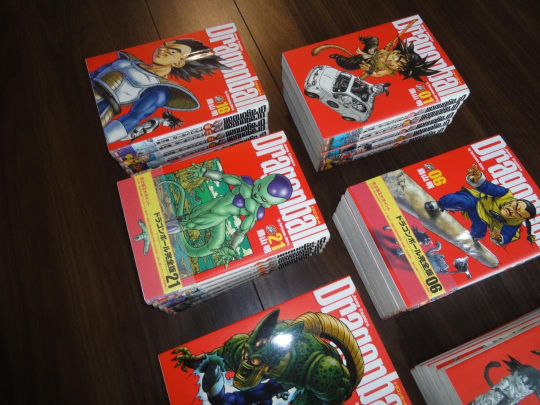 鳥山明氏三回忌ますます貴重愛蔵版ドラゴンボール完全版全巻セット1-34巻初版多数