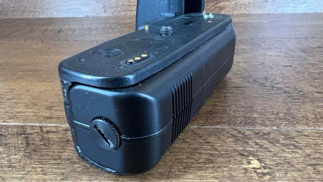 Leica　MOTOR WINDER R 57064 R7 グリップ 14317