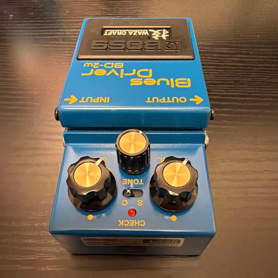 BOSS BD-2W Blues D 技