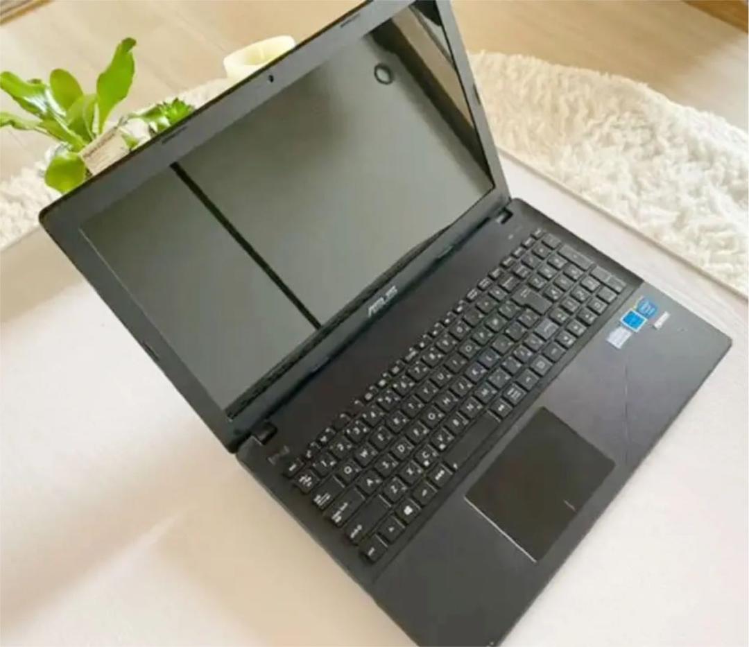 その他ノートPC本体 ASUS x551ca