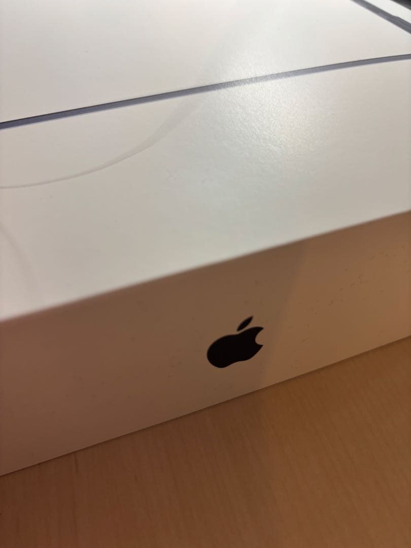 MacBook Air 13インチ　箱から出していません