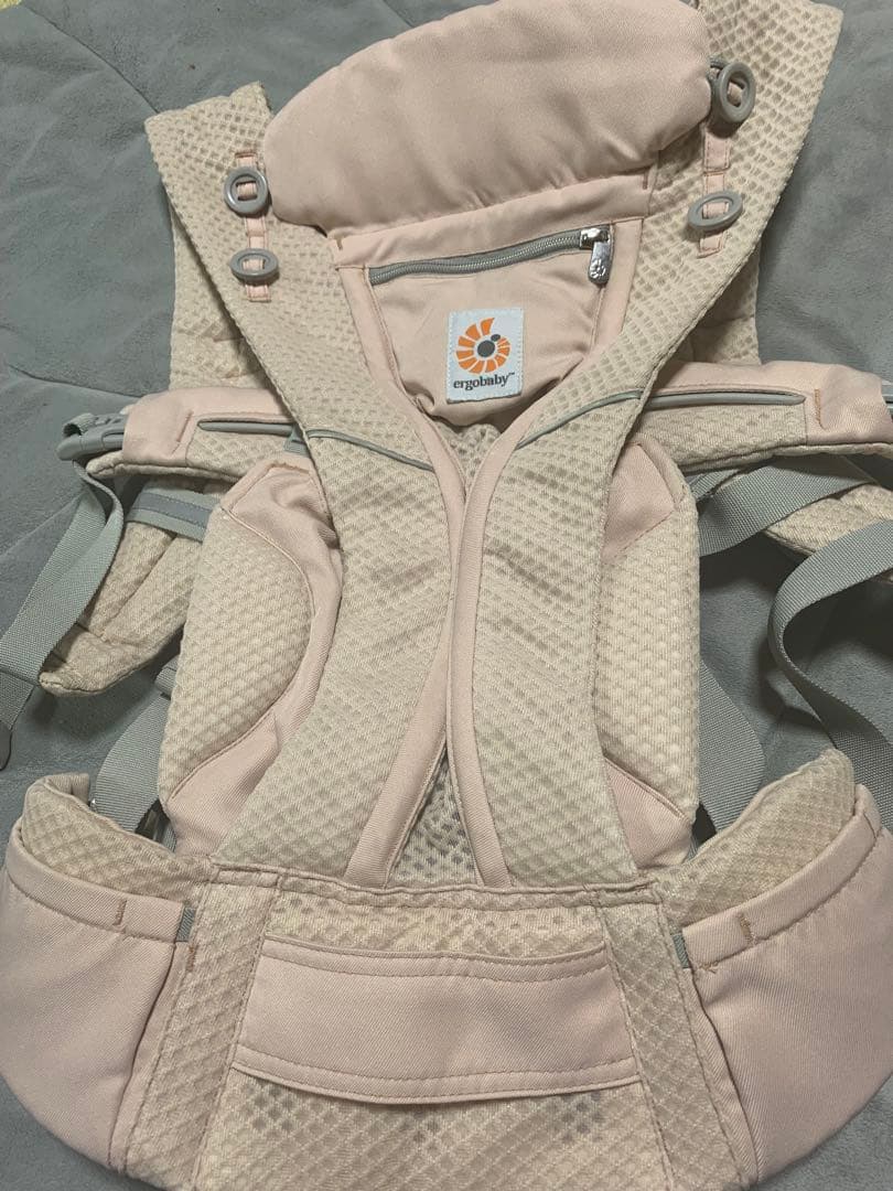 エルゴベビー　オムニブリーズ　ピンク　収納袋付き