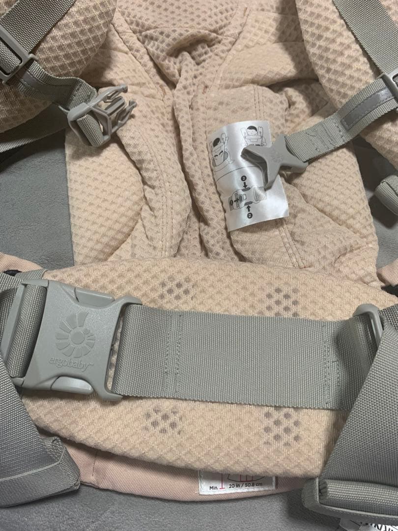 エルゴベビー　オムニブリーズ　ピンク　収納袋付き