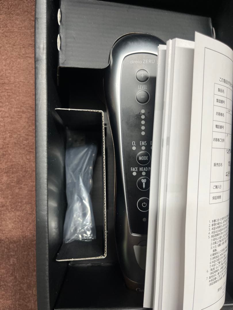 direia ZERU 美顔器　ディレイア　ゼル