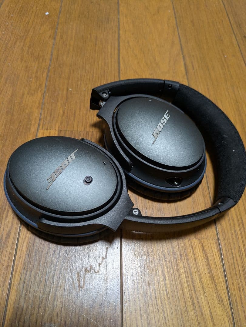 Bose ＱＣ２５ 有線ノイズキャンセリング付 ヘッドホン(イヤパッド交換済)