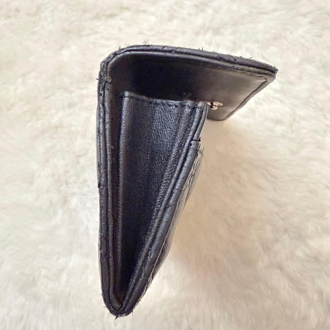 シャネル　マトラッセ　カードケース　名刺入れ　黒　ブラック　ミニ財布　20番台