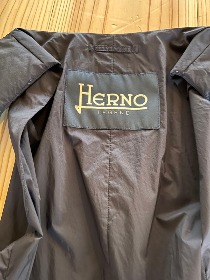 HERNO ヘルノ　ダウンベスト