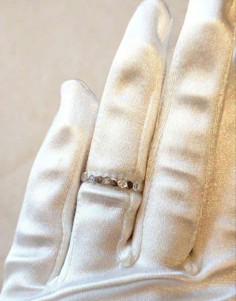 2421高級 sona ダイヤモンド フルエタニティ リング ハニカム シルバー