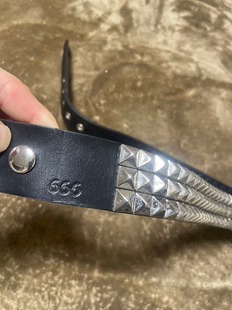 666 Studded Gear 3連ピラミッドスタッズベルト　 「最終値下げ」