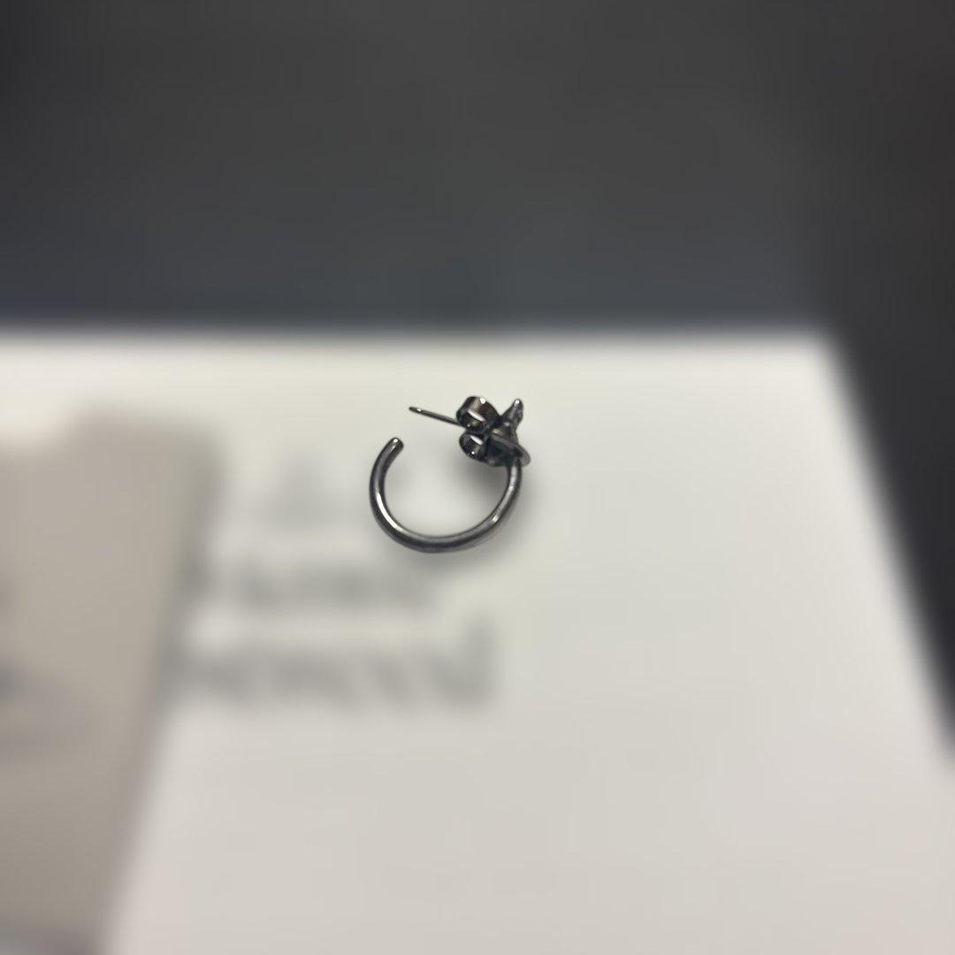 Vivienne Westwood 片耳用ピアスメンズ