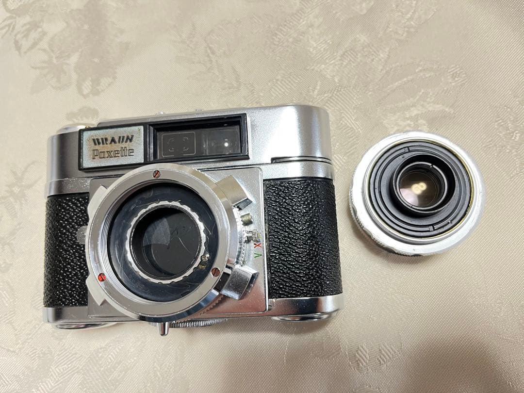 BRAUN コンパクトフィルムカメラ f2.8 45mmドイツ製