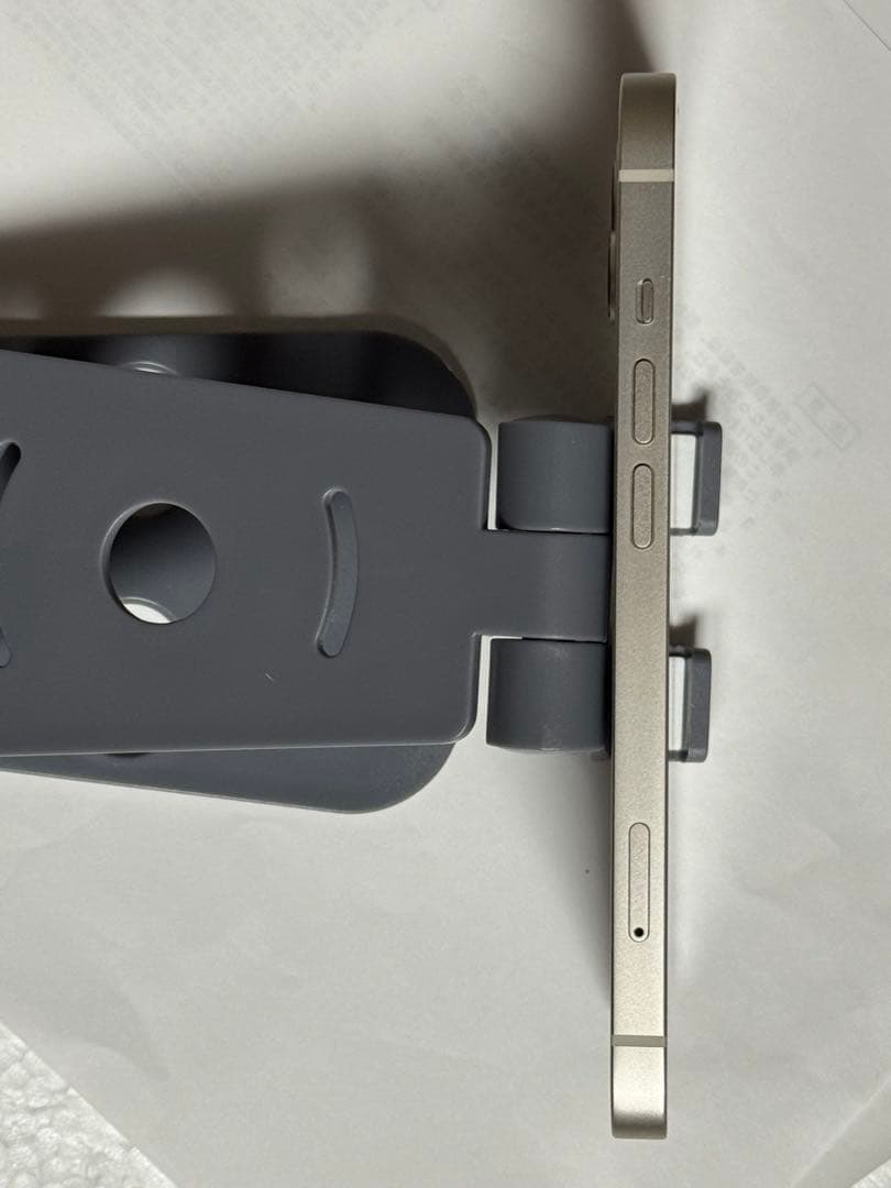 iPhone 13 128GB スターライト　SIMフリー