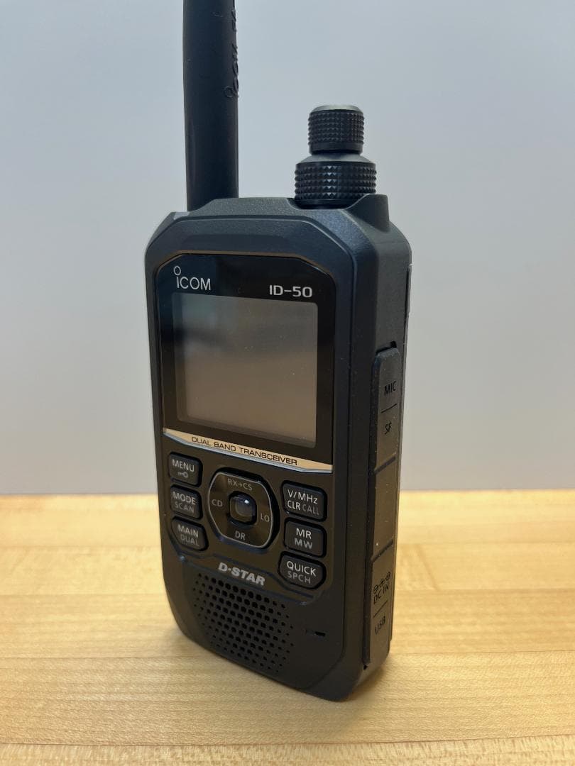 ICOM ID-50 大容量バッテリー 充電器 アンテナ 他 まとめ売り