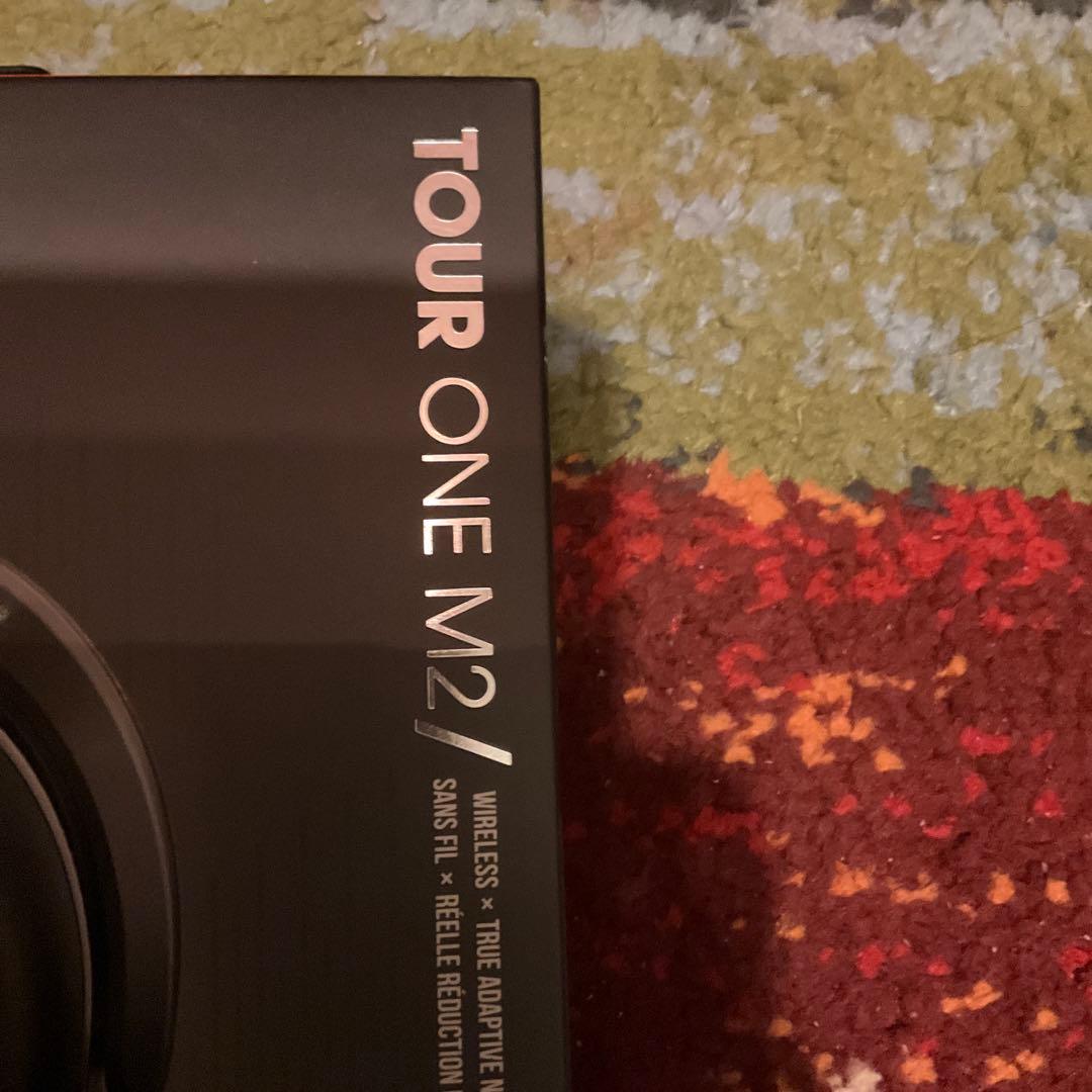 JBL TOUR ONE M2 ワイヤレスヘッドホン 中古