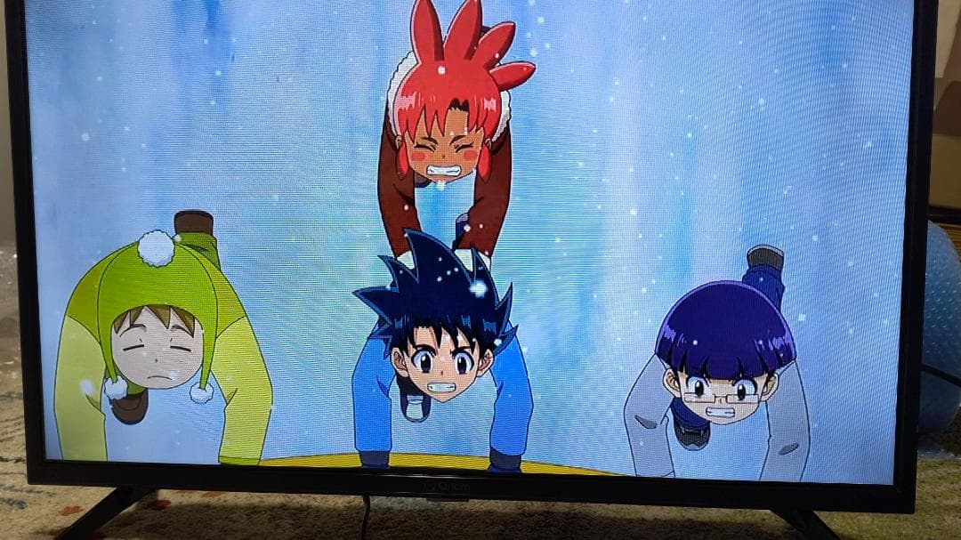 山善　Yamazen　32型　ハイビジョン液晶テレビ　QRT-32W2K　22年