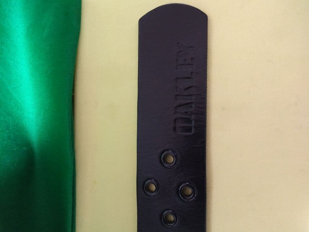 OAKLEY スカル バックルレザーベルト　美品　約124cm