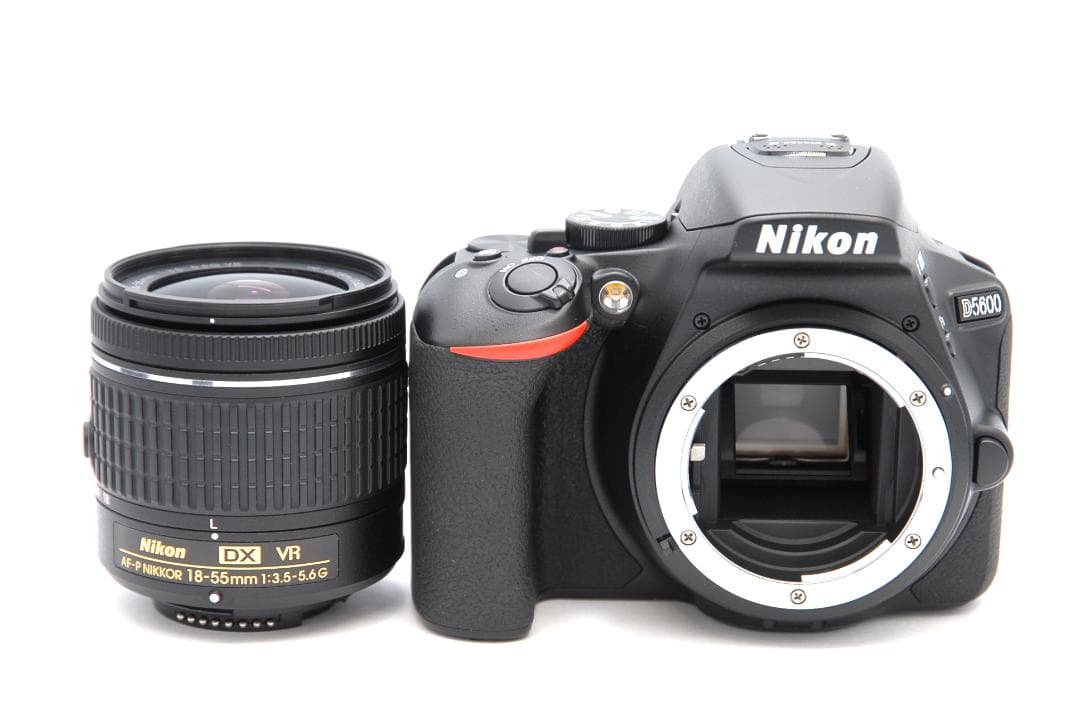 ショット数797枚 Nikon D5600 レンズキット 超美品 Wi-Fi付き