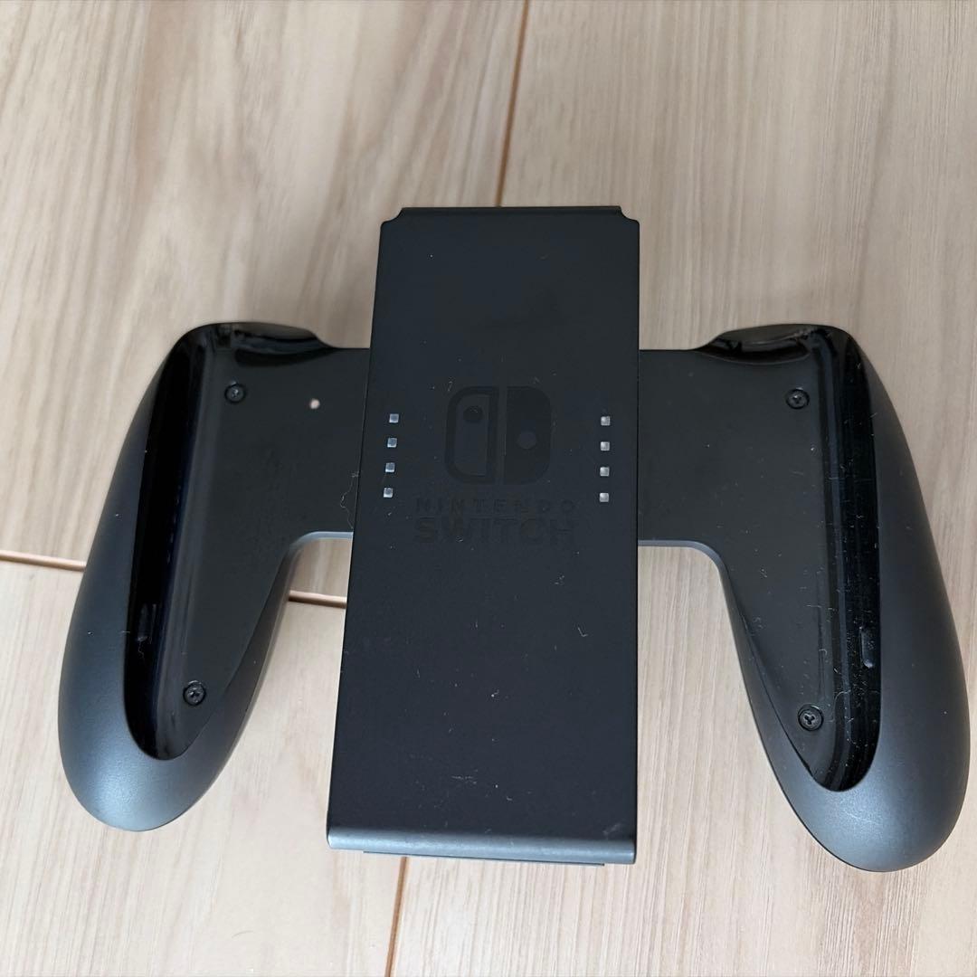 Switch 本体 ピカブイモデル