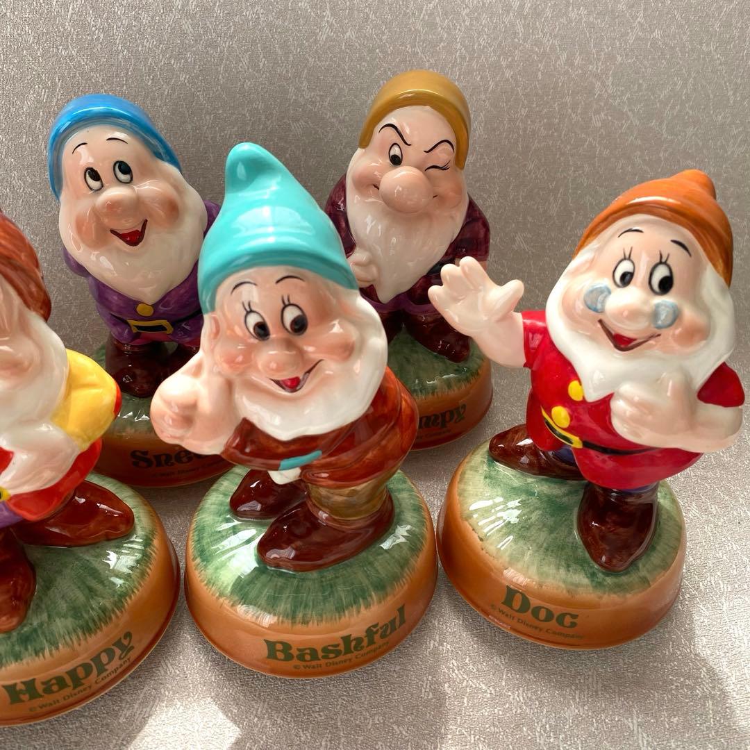 白雪姫　7人の小人オルゴール　高さ 約17㎝