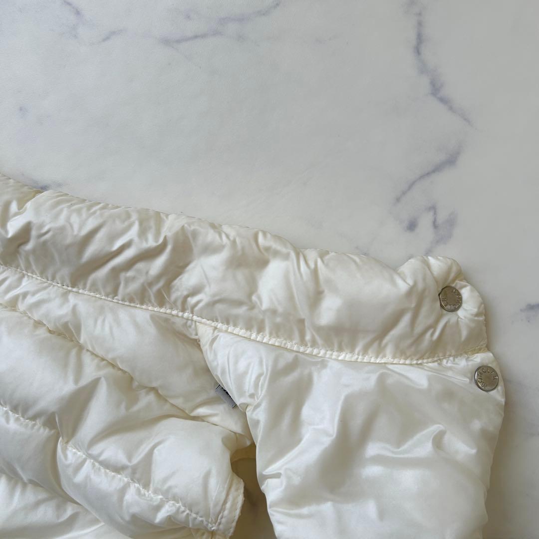 モンクレール 2021年モデル リアーネ ダウンベスト ワッペン ホワイト
