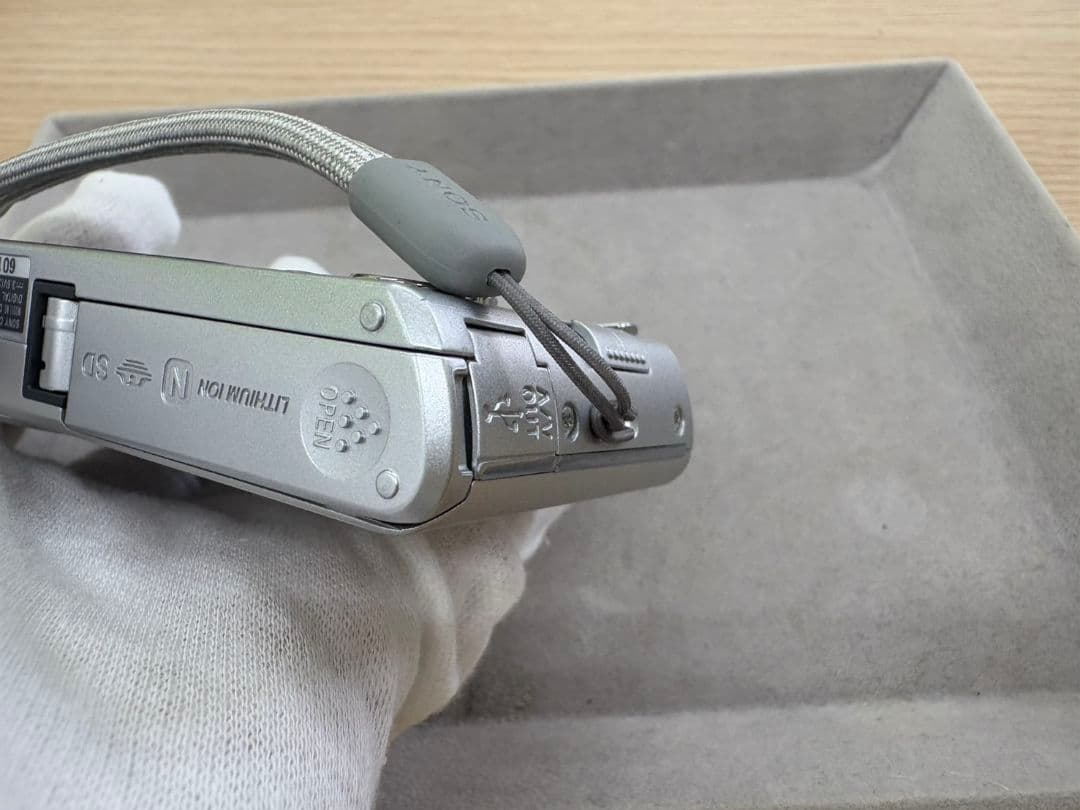 SONY Cyber-shot DSC-W530 4GBSDカード付