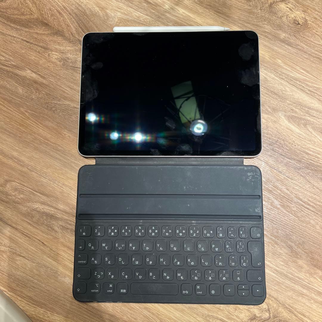 【ロック解除済】iPad Pro 11第1世代 64GB ジャンク ペン・KB付