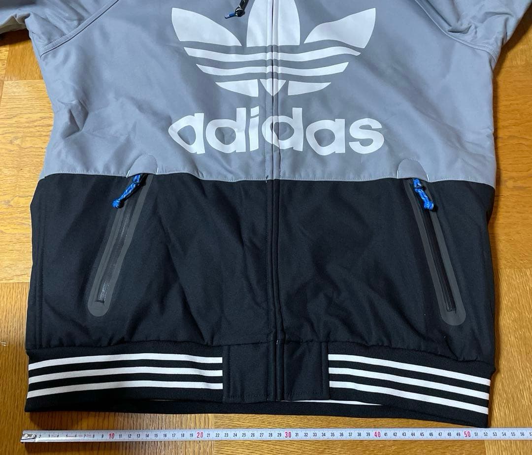 ①adidas アディダス スノーボーディング　スノーボード　ウェア　グレー