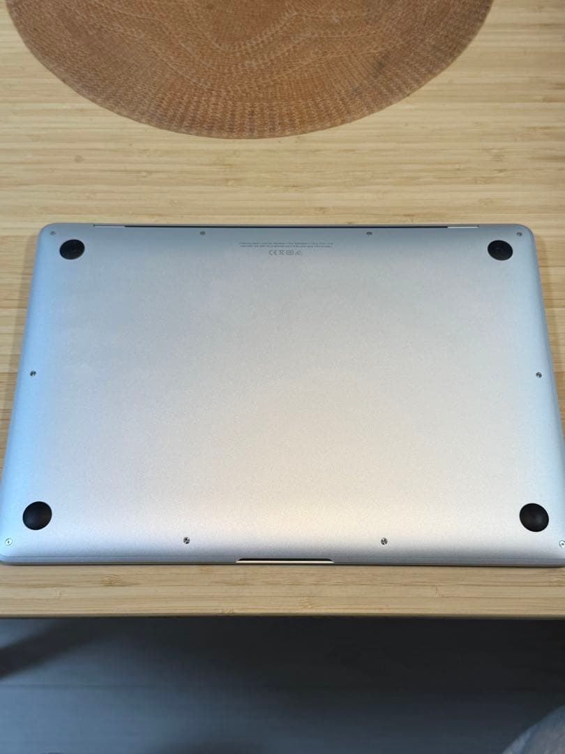 MacBook air M1 2020 ジャンク品　OS起動なし