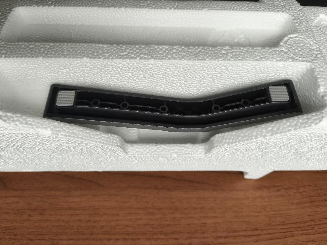 [美品]　TOSHIBA REGZA 液晶テレビ 本体 薄型 32型　32V34