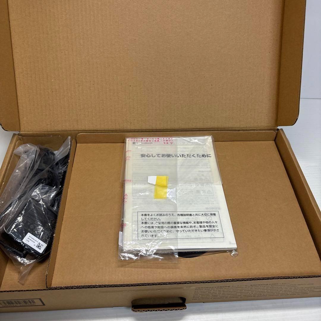 Core i7搭載 dynabook RZ/LVL W6RZLV7CBL 14型