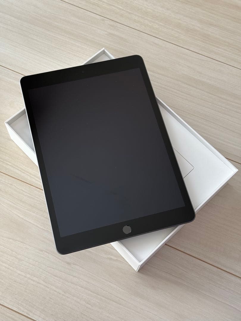 iPad第9世代 64GB Cellularモデル Apple Pecil付き