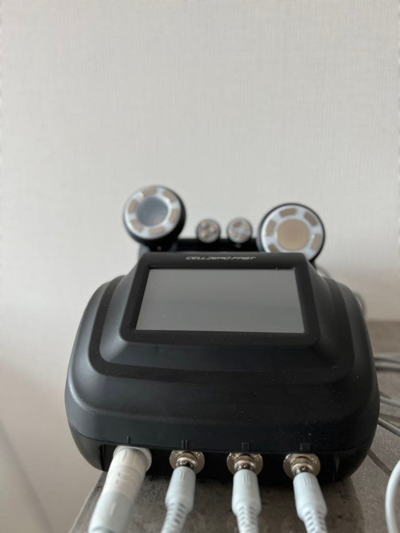 【一括購入済】じぶんdeエステ CELLZEROFAST 手渡し価格