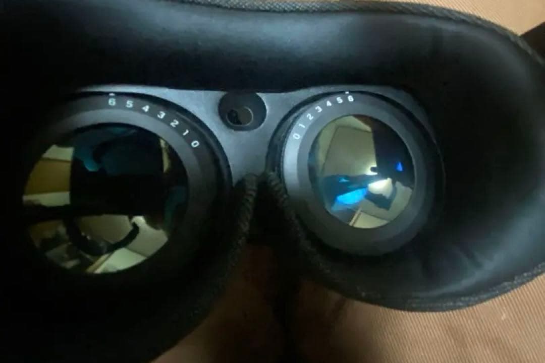 vive xr elite (2ヶ月使用済み)