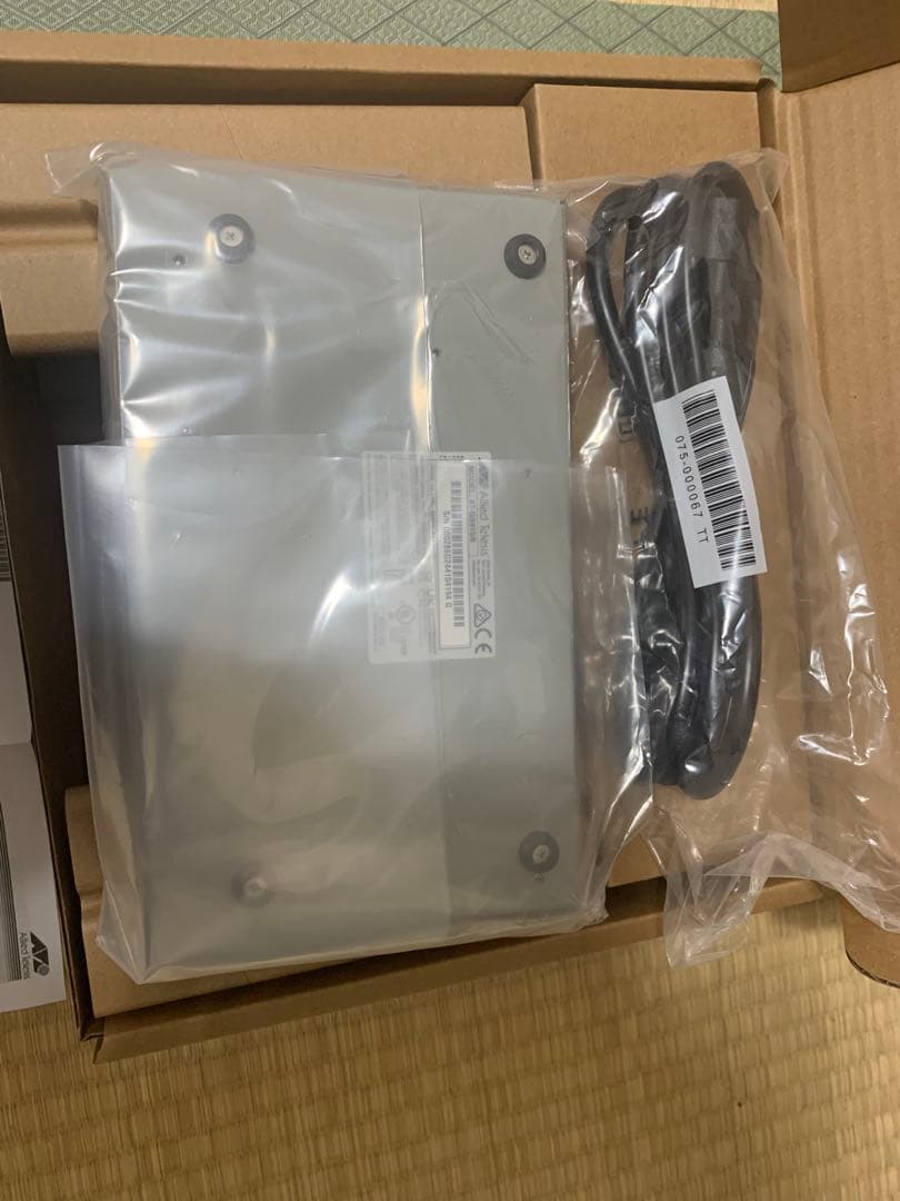 Allied Telesis AT-GS910/8 スイッチングハブ