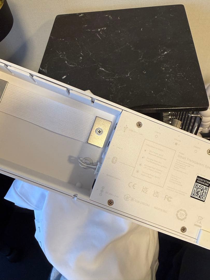 SMALL TRANSPARENT SPEAKER ホワイト