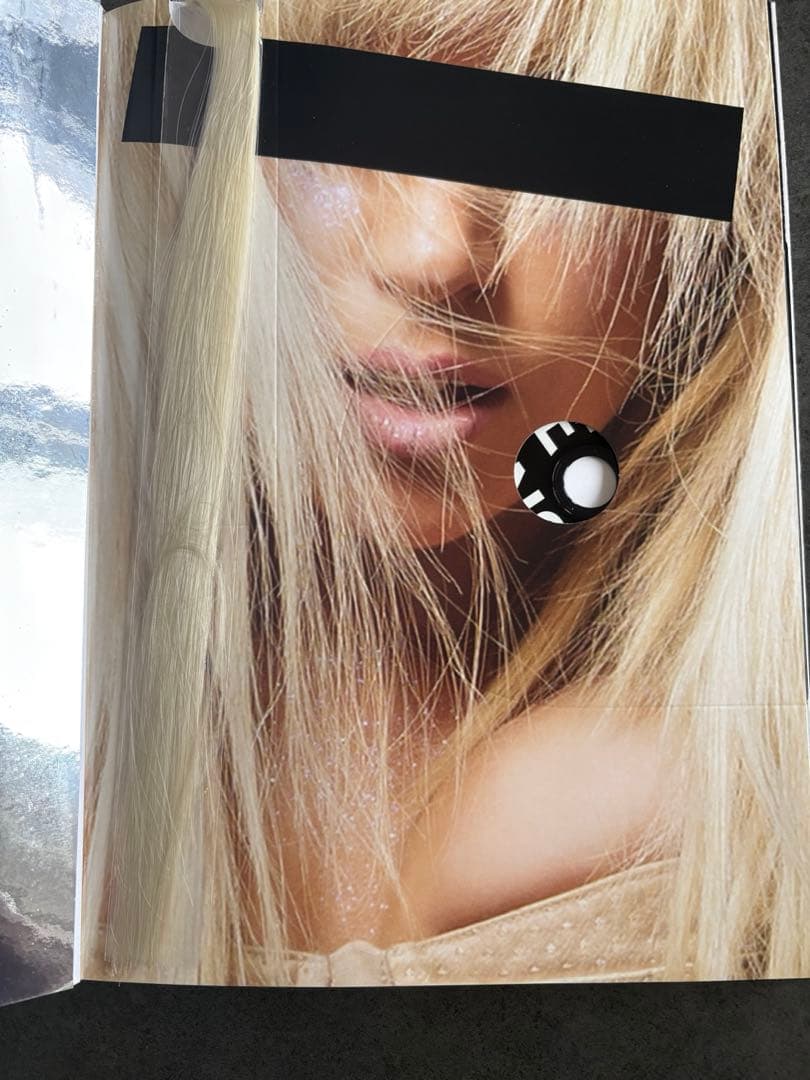 超激レアレディーガガ The fame monster完全限定10000枚