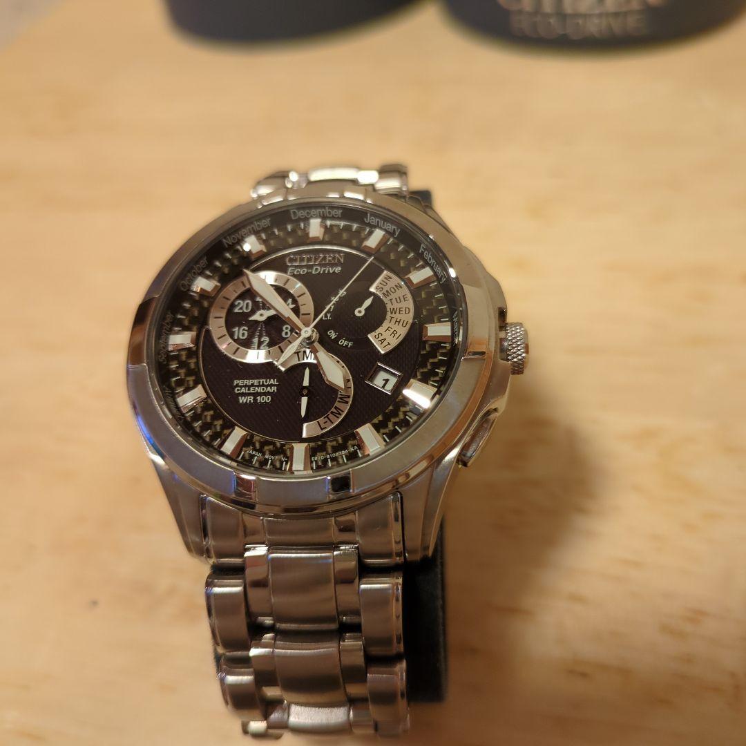 チ*ト様 CITIZEN　ソーラー　腕時計　Eco Drive CALIBRE