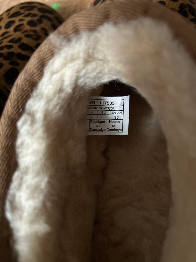 UGG アグ クラシック ウルトラ ミニ レパード