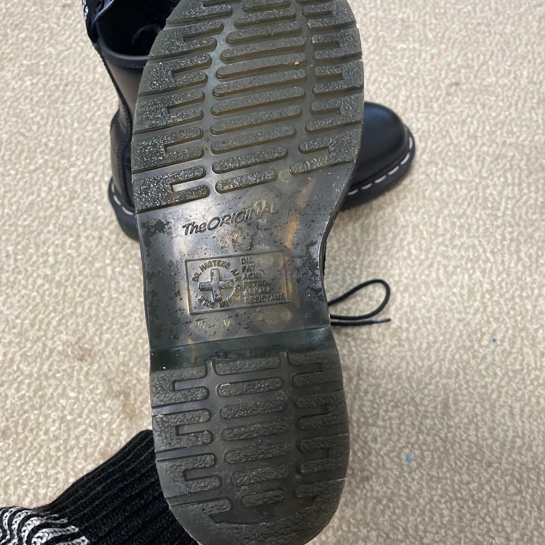 ドクターマーチン ホワイトステッチ